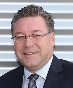 Herr Andreas Langosch